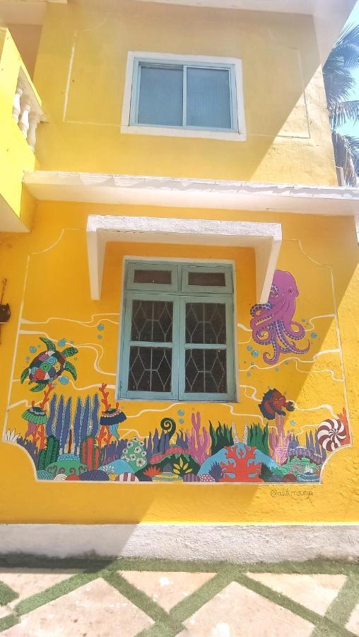 Trippy Spot Hostel & Cafe Вагатор Экстерьер фото