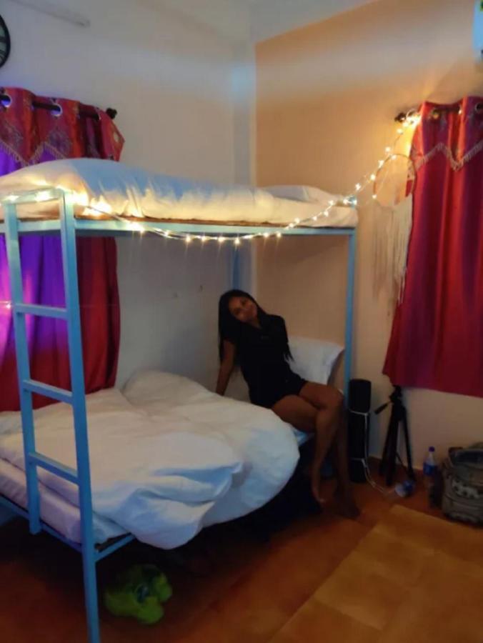 Trippy Spot Hostel & Cafe Вагатор Экстерьер фото